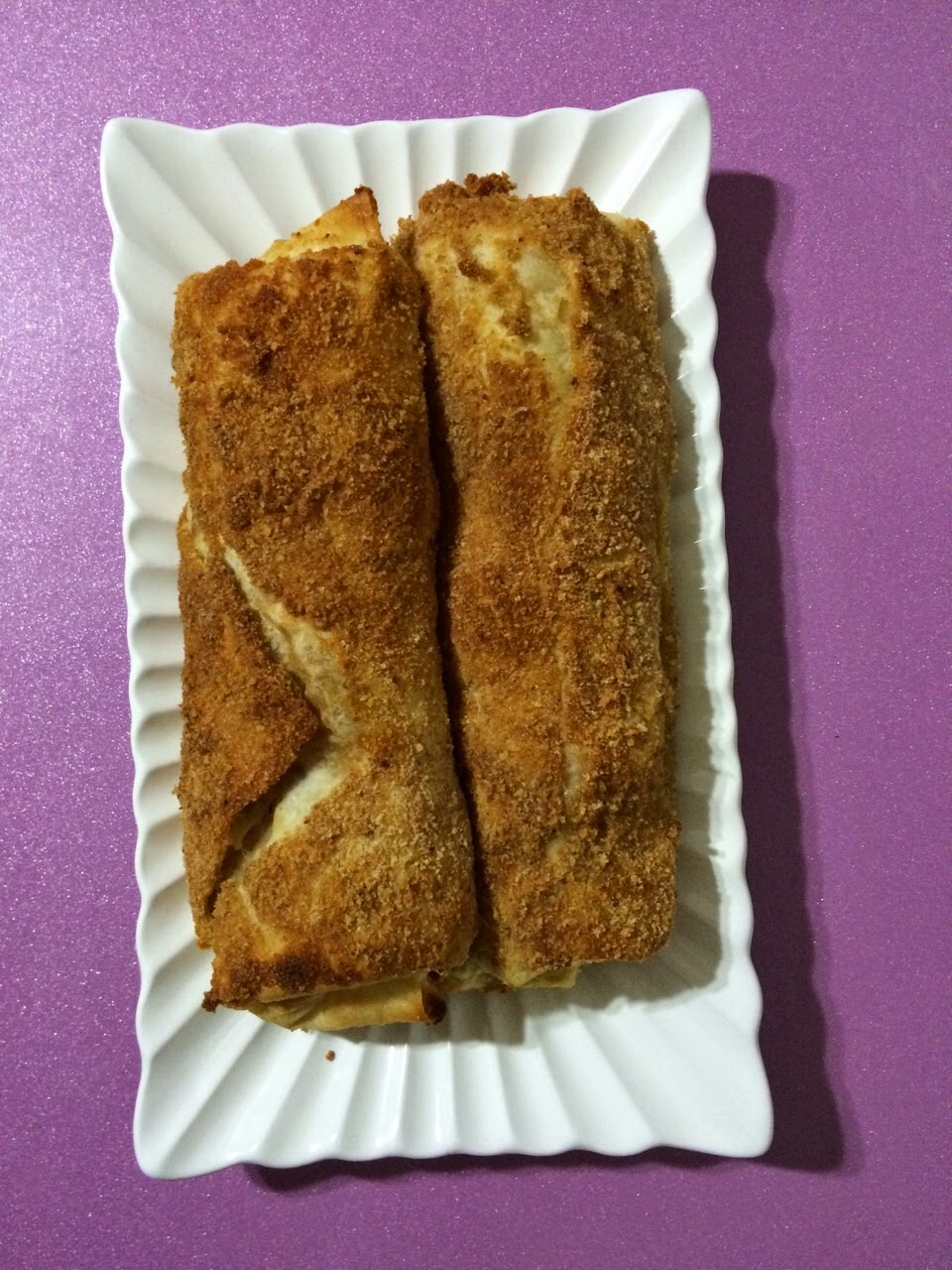 Ece kızın mutfağı Galeta Unlu Tavuklu Çıtır Börek